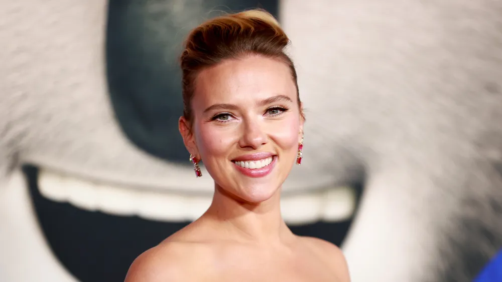 Scarlett Johansson Bio, Age, Height, Movies, Spouse, Net Worth 